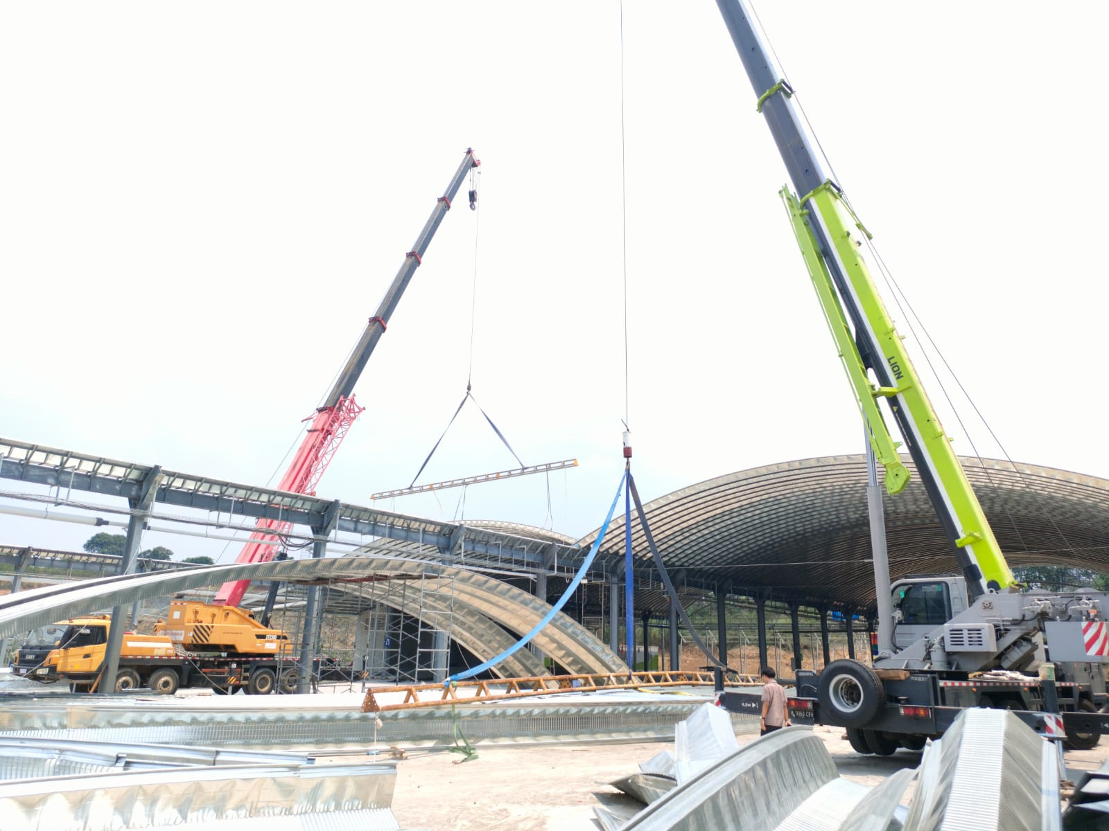 Simbol dan Rambu Keselamatan di Area Kerja Konstruksi