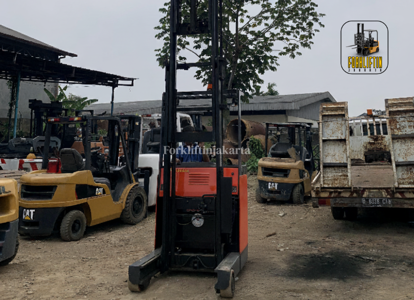 Layanan Sewa Forklift Elektrik untuk Efisiensi Gudang dan Proyek Indoor